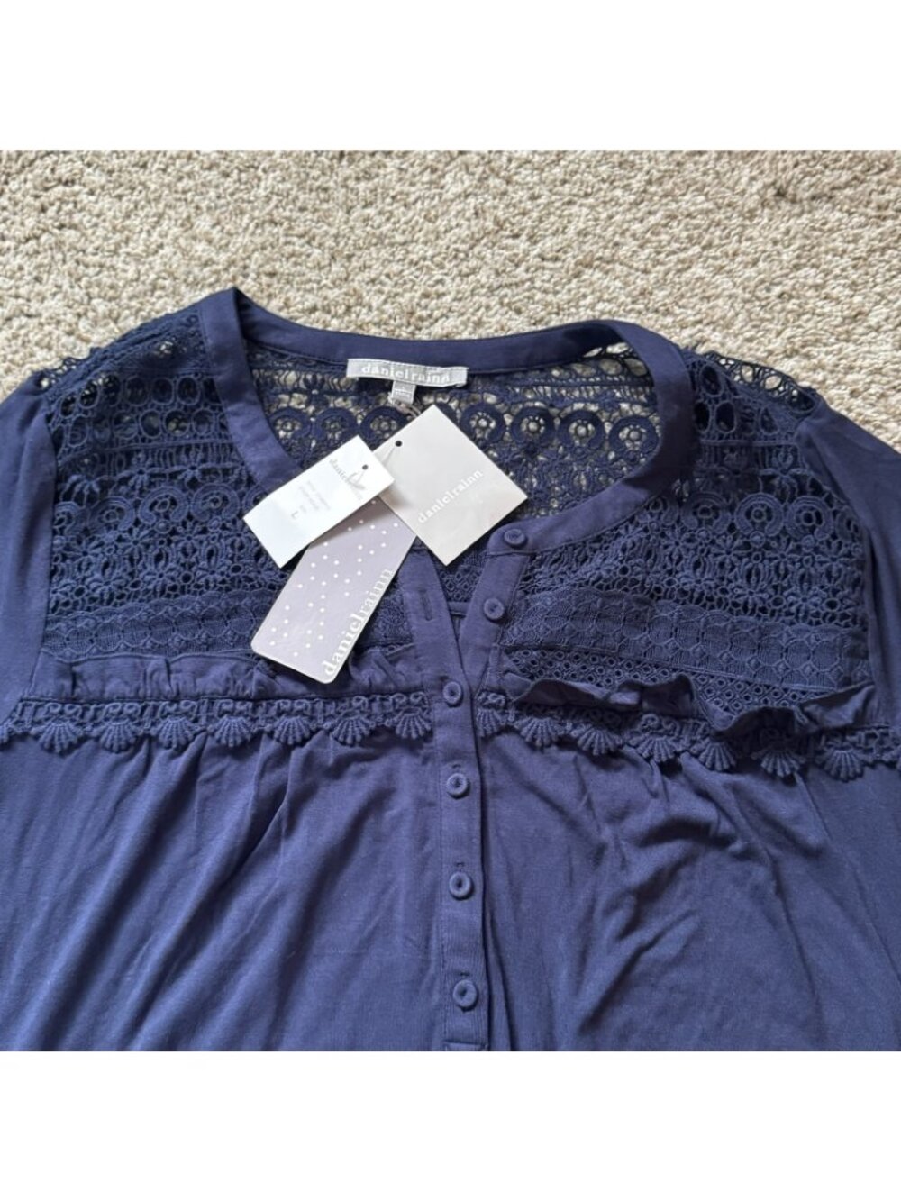 Daniel Rainn Tunic Top Women's Size L Indigo Crochet Lace Yoke Button Front NEW - Picture 2 of 8